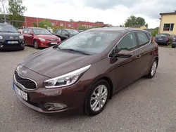 Brun Begagnad 2012 Kia Ceed Comfort Halvkombi | 64 900 kr (Marknadspris)