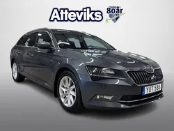 Grå Begagnad 2017 Skoda Superb Style Kombi | 179 900 kr (Bra pris)