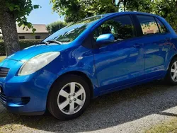 Blå Begagnad 2006 Toyota Yaris Halvkombi | 46 000 kr (Lite dyr)