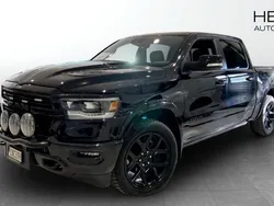 Svart (black) Begagnad 2022 RAM 1500 Pickup | 739 000 kr (Marknadspris)