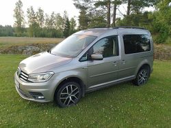 Brun Begagnad 2017 VW Caddy Minibuss | 195 000 kr (Lite dyr)