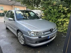 Grå Begagnad 2000 Peugeot 306 Halvkombi | 7 000 kr