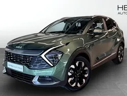 Grön (green) Ny 2025 Kia Sportage Advance SUV | 469 475 kr (Marknadspris)