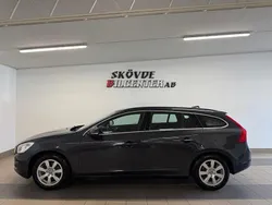 Grå Begagnad 2011 Volvo V60 Momentum Kombi | 74 500 kr (Bra pris)
