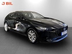 Svart Begagnad 2022 Mazda 3 Halvkombi | 229 900 kr (Bra pris)