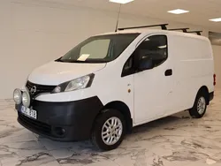 Vit Begagnad 2013 Nissan NV200 Van | 58 500 kr (Marknadspris)
