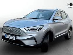 Grå (grey) Begagnad 2022 MG ZS Comfort Sedan | 234 900 kr (Bra pris)
