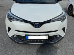 Vit Begagnad 2018 Toyota C-HR Edition SUV | 210 000 kr (Marknadspris)