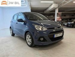 Ljusblå Begagnad 2016 Hyundai i10 Halvkombi | 74 900 kr (Marknadspris)