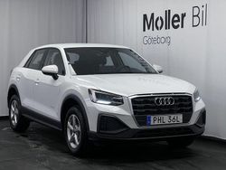Vit Ny 2025 Audi Q2 Proline SUV | 284 900 kr (Marknadspris)