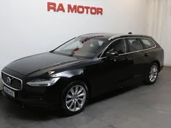 Svart Begagnad 2020 Volvo V90 SE Kombi | 328 800 kr (Marknadspris)