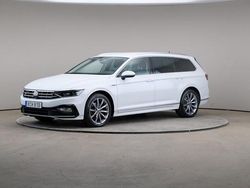 Vit Begagnad 2021 VW Passat Executive Kombi | 269 000 kr (Marknadspris)