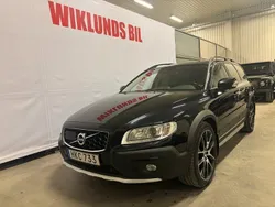 Svart Begagnad 2015 Volvo XC70 Momentum SUV | 224 900 kr (Lite dyr)