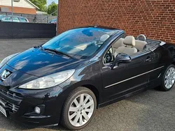 Svart Begagnad 2010 Peugeot 207 CC Cab | 69 900 kr (Lite dyr)