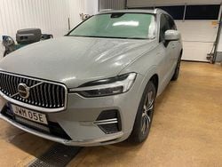 Grå (vapour grey metallic) Begagnad 2024 Volvo XC60 Core SUV | 465 000 kr (Bra pris)
