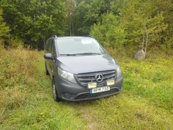 Grå Begagnad 2016 Mercedes Vito Minibuss | 149 000 kr