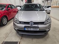 Silver Begagnad 2016 VW Golf Alltrack Kombi | 139 500 kr (Marknadspris)