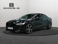 Svart Begagnad 2020 Volvo S60 R-Design Sedan | 309 400 kr (Marknadspris)