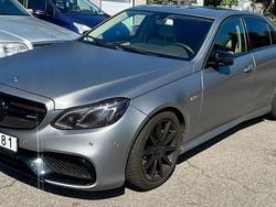 Grå Begagnad 2010 Mercedes E63 AMG Avantgarde Sedan | 388 000 kr