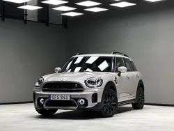 Grå Begagnad 2022 Mini Cooper Countryman SUV | 319 900 kr (Marknadspris)