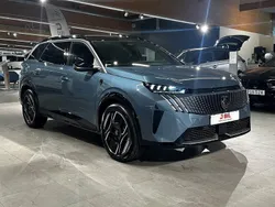 Blå ingaro Ny 2025 Peugeot e-5008 Long Range SUV | 619 900 kr