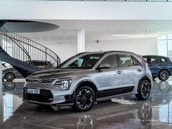 Grå Begagnad 2023 Kia e-Niro 2 SUV | 314 000 kr (Marknadspris)