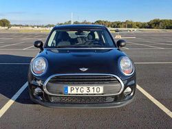 Svart Begagnad 2015 Mini One D Pepper Halvkombi | 95 000 kr