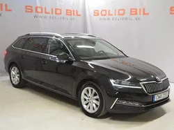 Svart Begagnad 2023 Skoda Superb Business Line Kombi | 294 800 kr (Bra pris)