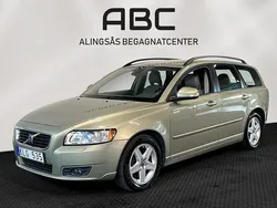 Grön Begagnad 2010 Volvo V50 Momentum Kombi | 47 000 kr (Marknadspris)