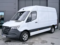 Vit Begagnad 2023 Mercedes Sprinter Van | 539 900 kr (Superpris)