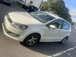 Vit Begagnad 2010 VW Polo Halvkombi | 26 000 kr (Bra pris)