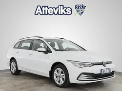 Vit Begagnad 2022 VW Golf VIII Life Kombi | 269 900 kr (Bra pris)