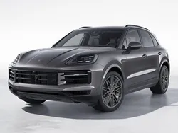 Grå (quarzite grey metallic) Ny 2025 Porsche Cayenne SUV | 1 463 000 kr (Superpris)