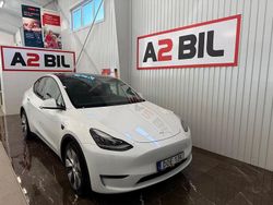 Vit Begagnad 2023 Tesla Model Y Long Range AWD SUV | 469 900 kr (Lite dyr)