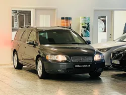 Grå Begagnad 2007 Volvo V70 Momentum Kombi | 79 999 kr