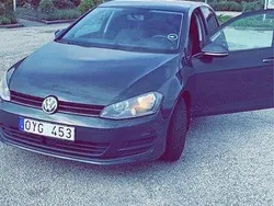 Grå Begagnad 2014 VW Golf VII Halvkombi | 75 000 kr (Marknadspris)