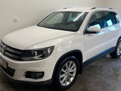 Vit Begagnad 2012 VW Tiguan Sportline SUV | 69 900 kr (Marknadspris)