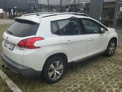 Vit Begagnad 2013 Peugeot 2008 SUV | 58 000 kr (Marknadspris)