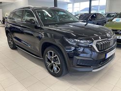 Svart (black magic pärleffekt me) Begagnad 2022 Skoda Kodiaq Style SUV | 379 900 kr (Bra pris)