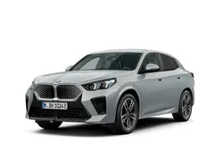 Grå Begagnad 2024 BMW iX2 M Sport SUV | 494 500 kr