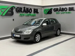 Grå Begagnad 2006 Toyota Corolla Halvkombi | 59 900 kr (Lite dyr)