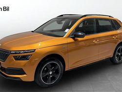 Phoenix orange metallic Begagnad 2022 Skoda 110 R Monte Carlo Halvkombi | 226 900 kr