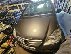 Grå Begagnad 2009 Mercedes A200 Avantgarde Halvkombi | 15 000 kr