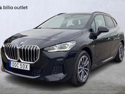Svart Begagnad 2024 BMW 225 Active Tourer M Sport Minibuss | 429 900 kr (Dyr)
