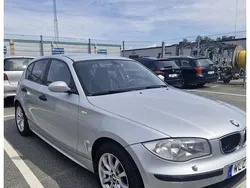 Grå Begagnad 2005 BMW 116 Advantage Halvkombi | 29 900 kr (Marknadspris)
