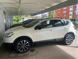 Vit Begagnad 2013 Nissan Qashqai SUV | 93 000 kr (Dyr)