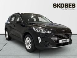 Svart Begagnad 2022 Ford Kuga Business Edition SUV | 269 900 kr (Marknadspris)