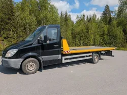 Svart Begagnad 2010 Mercedes Sprinter Van | 289 000 kr