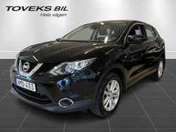 Svart Begagnad 2015 Nissan Qashqai SUV | 119 000 kr (Marknadspris)