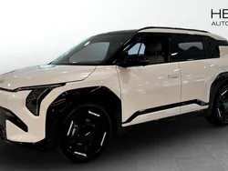 Vit (white) Ny 2025 Kia EV3 GT-Line SUV | 589 300 kr (Lite dyr)